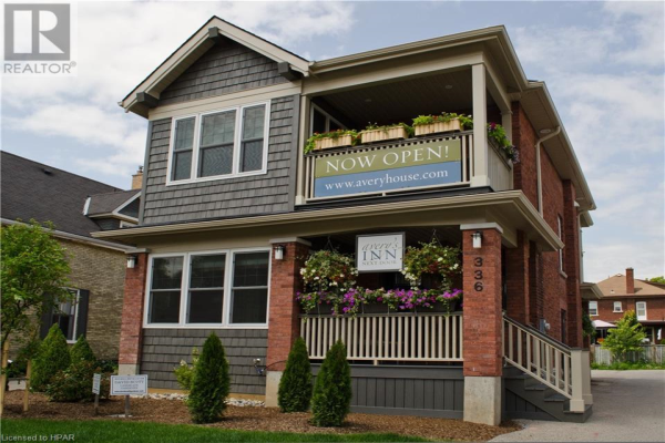 Stratford Homes For Sale