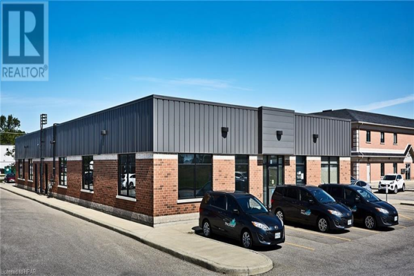 771 ERIE Street Unit# C, Stratford