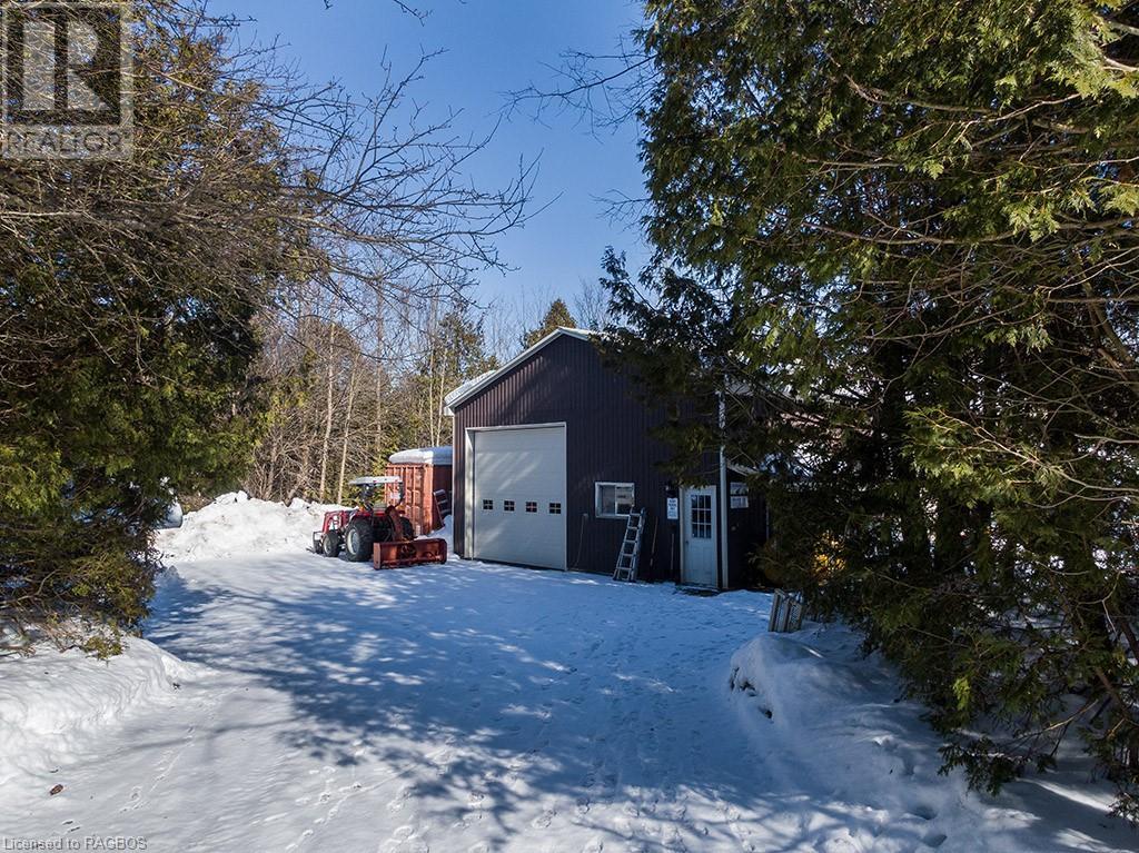 Listing 40076390 - Large Photo # 45