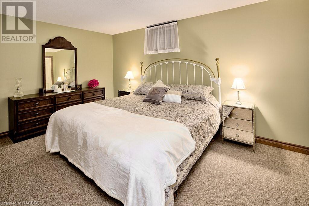 Listing 40076390 - Large Photo # 35