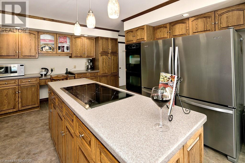 Listing 40076390 - Large Photo # 17