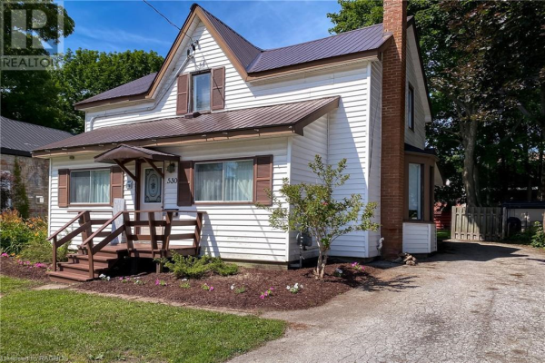 530 CLAUDE Street, Wiarton