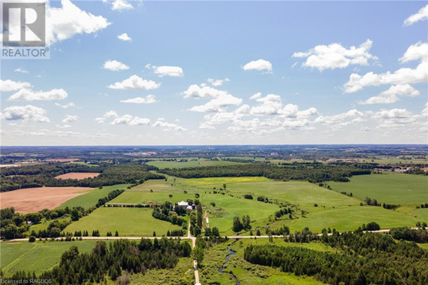 381104 CONCESSION 4 NDR, West Grey