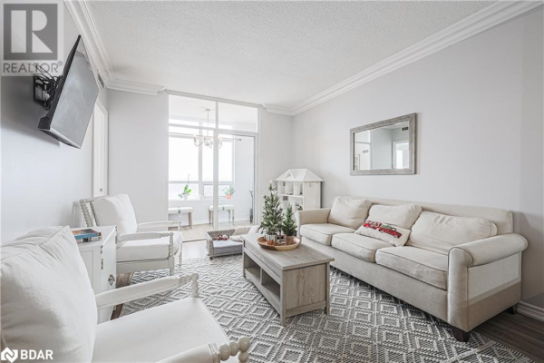 9235 JANE Street Unit# 901, Maple
