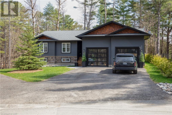 11 SHERWOOD Drive, Bracebridge