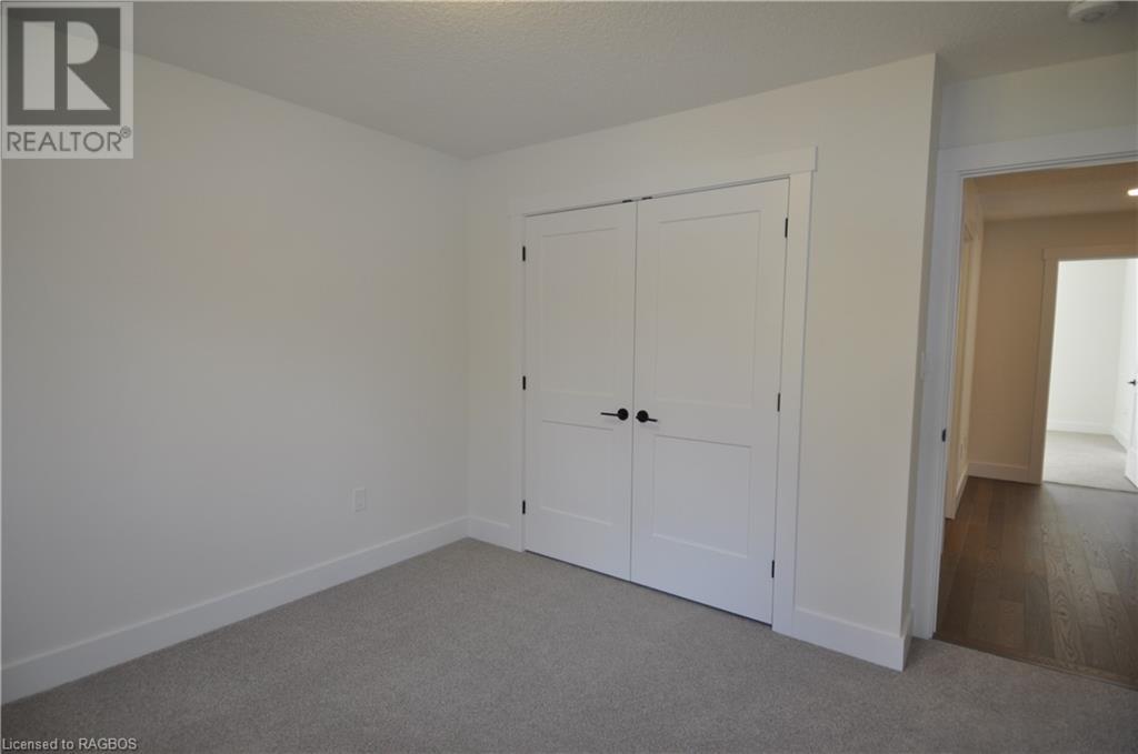 642 8TH Street W