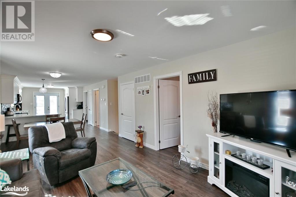 Listing 40223409 - Large Photo # 16