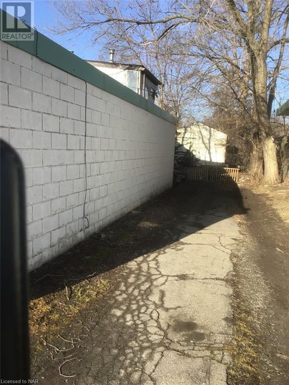 Listing 40224118 - Large Photo # 7