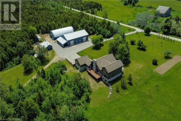 622 WEST Road, Lions Head