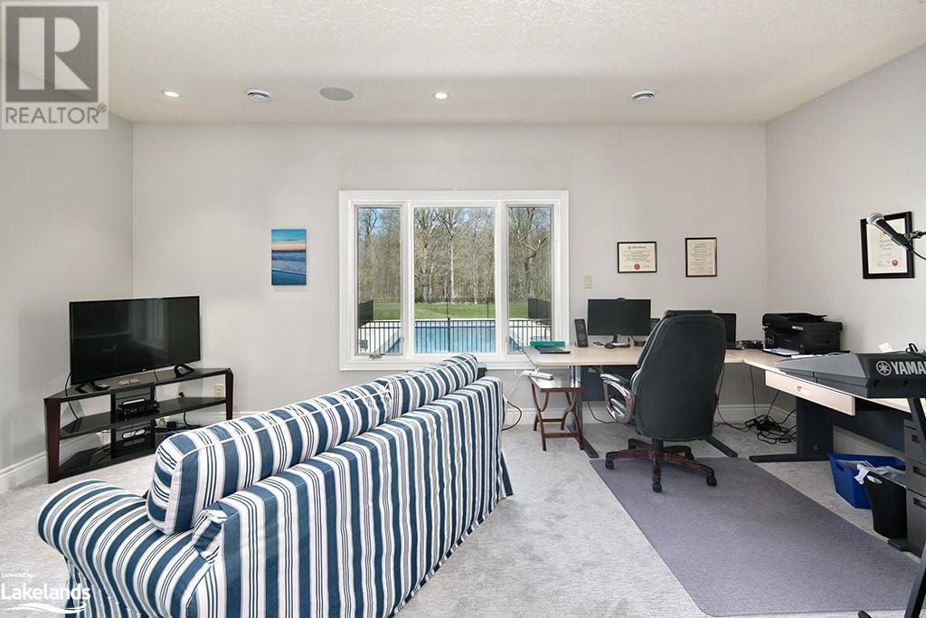 Listing 40230710 - Large Photo # 18