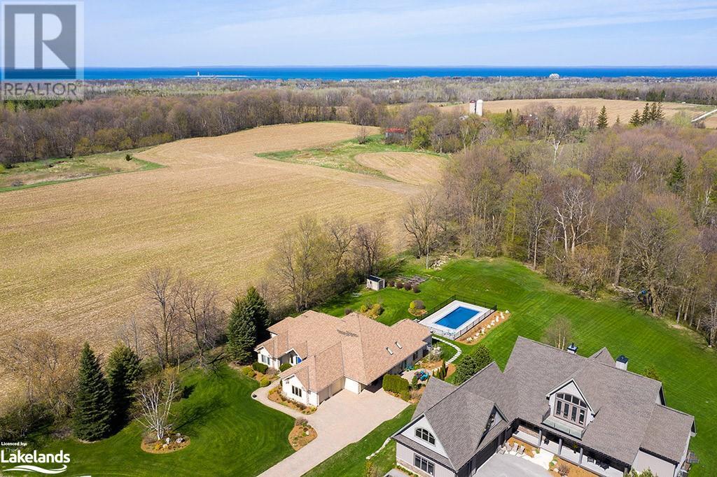 Listing 40230710 - Large Photo # 5