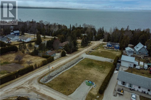 PT LT 7 JONES RANGE KEPPEL PT 39 RD60 T/W R286134 Street, Wiarton