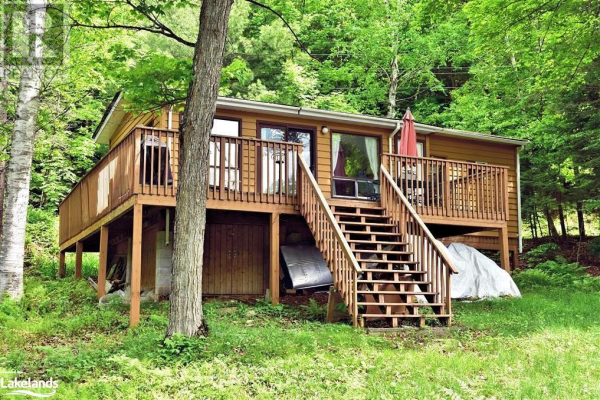 1377 OWL BAY Trail, Haliburton