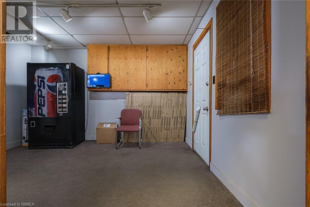 Listing 40245000 - Large Photo # 35