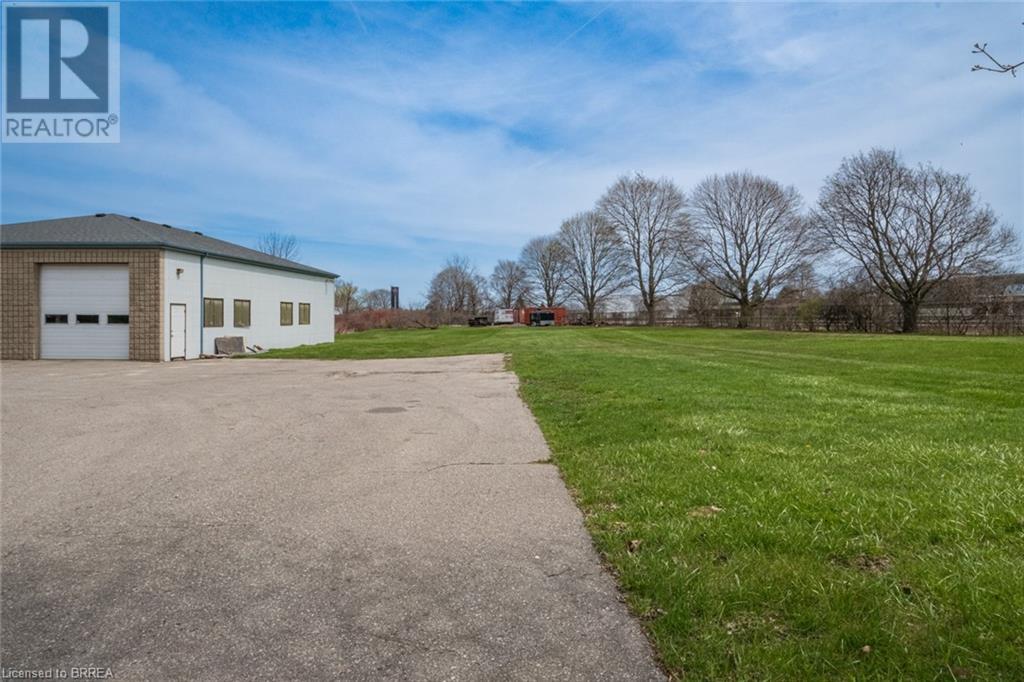Listing 40245000 - Large Photo # 17