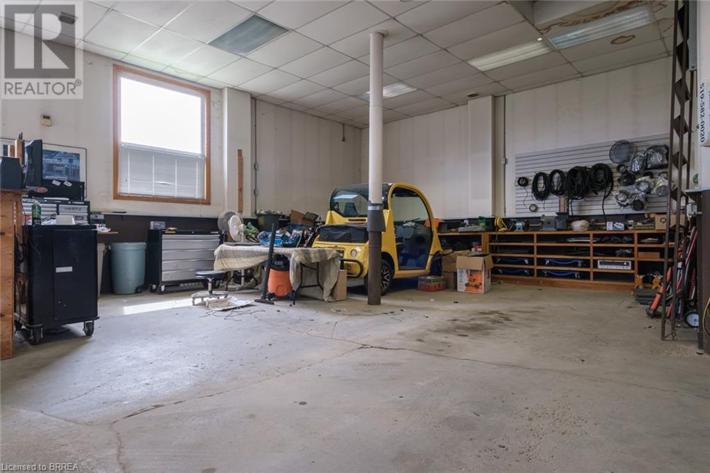 Listing 40245000 - Large Photo # 43