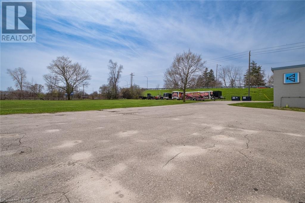 Listing 40245000 - Large Photo # 19