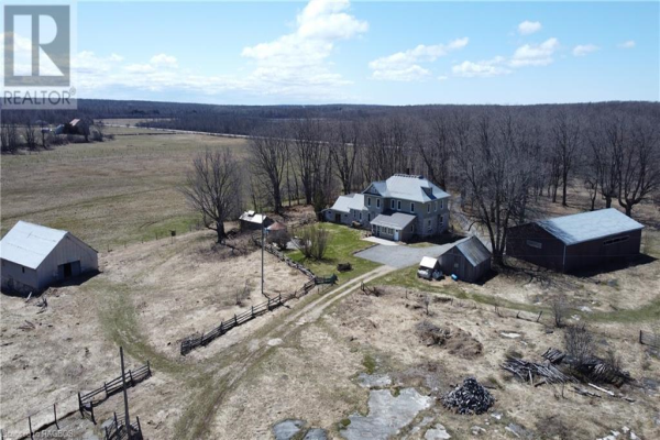 952 PURPLE VALLEY Road, South Bruce Peninsula