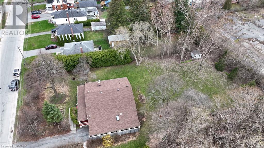 Listing 40248438 - Large Photo # 3
