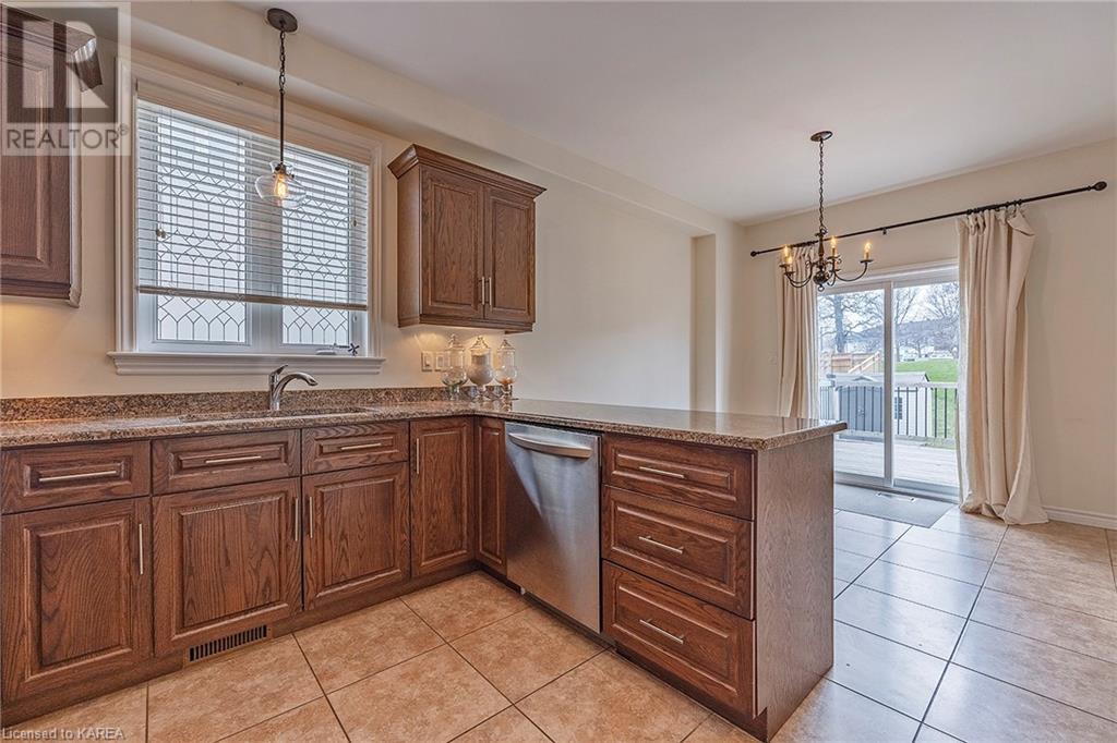 Listing 40248975 - Large Photo # 16