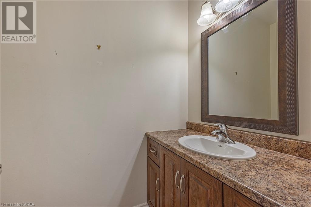 Listing 40248975 - Large Photo # 7