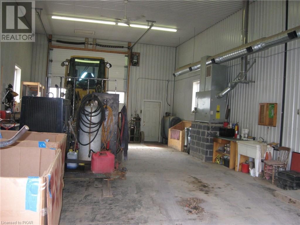 Listing 40249381 - Large Photo # 6