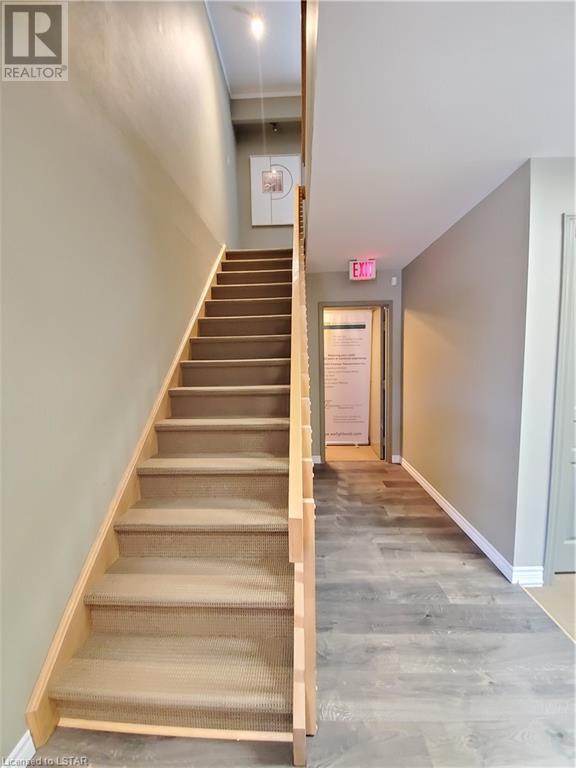 Listing 40254793 - Large Photo # 6
