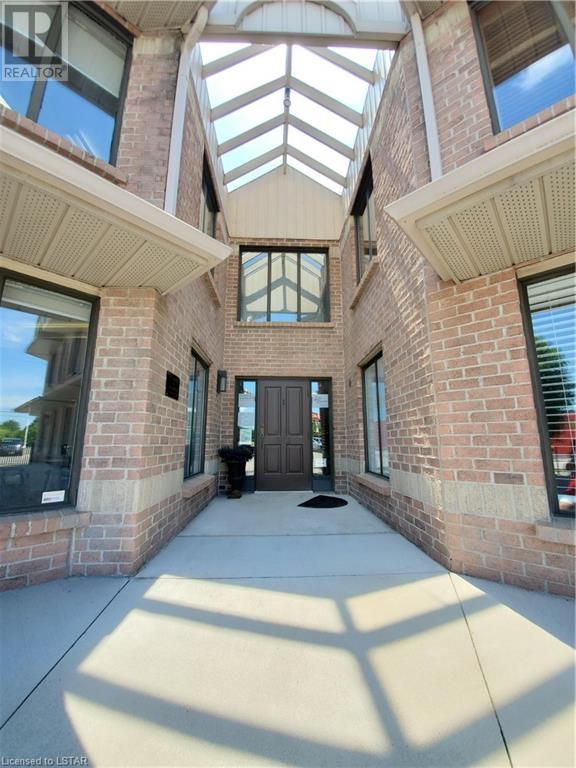 Listing 40254793 - Large Photo # 2
