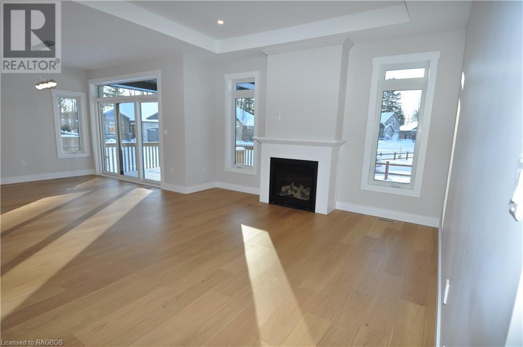 Listing 40255409 - Large Photo # 2