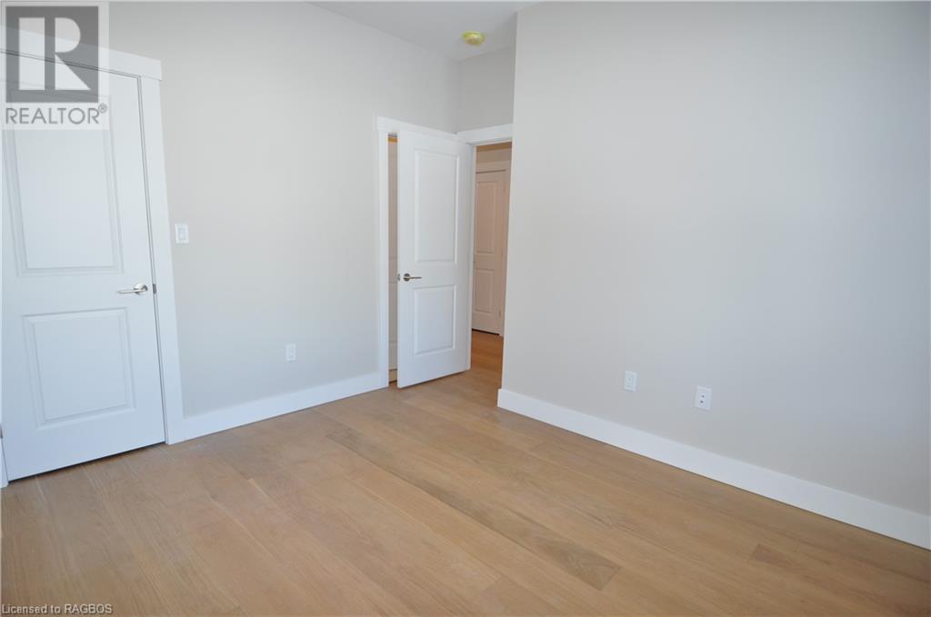 Listing 40255409 - Large Photo # 12
