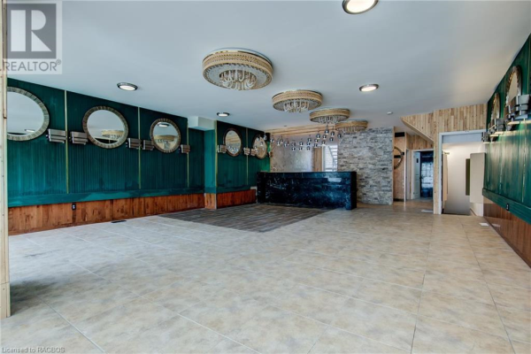 320 8TH Street E Unit# Main, Owen Sound