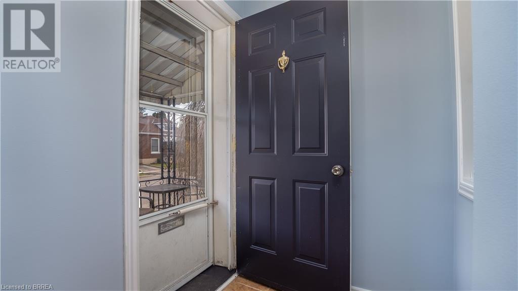 Listing 40264132 - Large Photo # 2