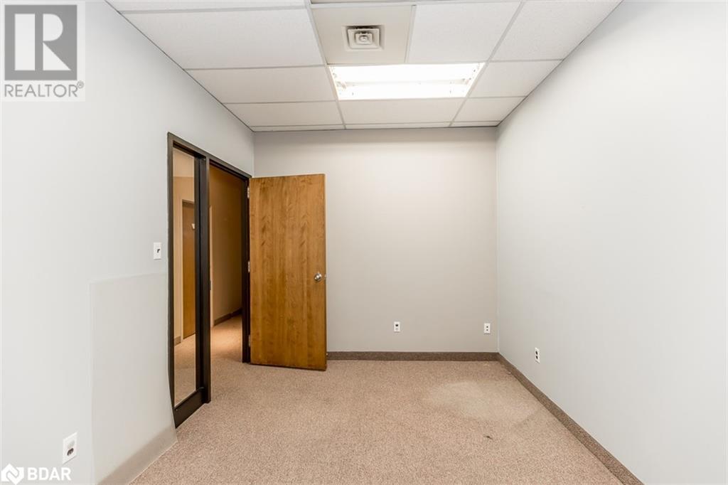 Listing 40264415 - Large Photo # 6