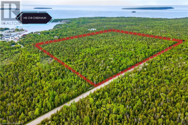 PT FARM LT 4 CHI SIN TIB DEK Road, Northern Bruce Peninsula