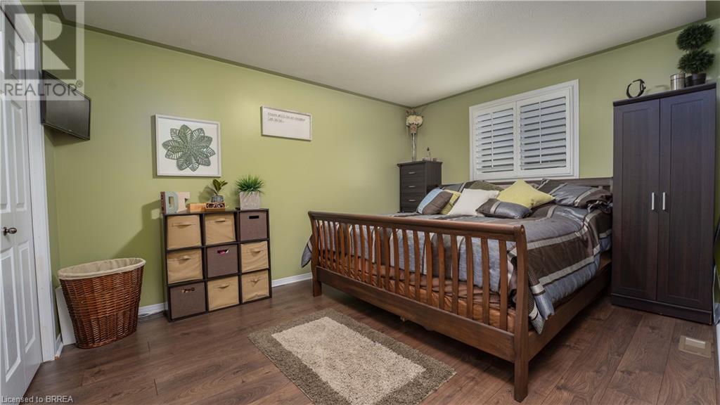Listing 40271765 - Large Photo # 7