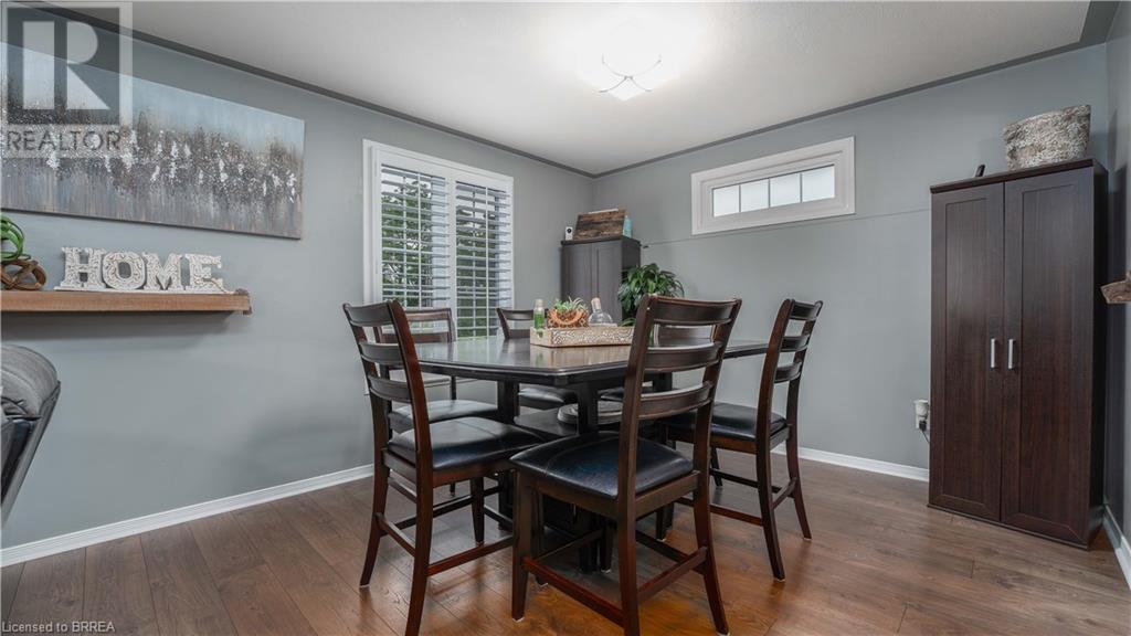 Listing 40271765 - Large Photo # 4
