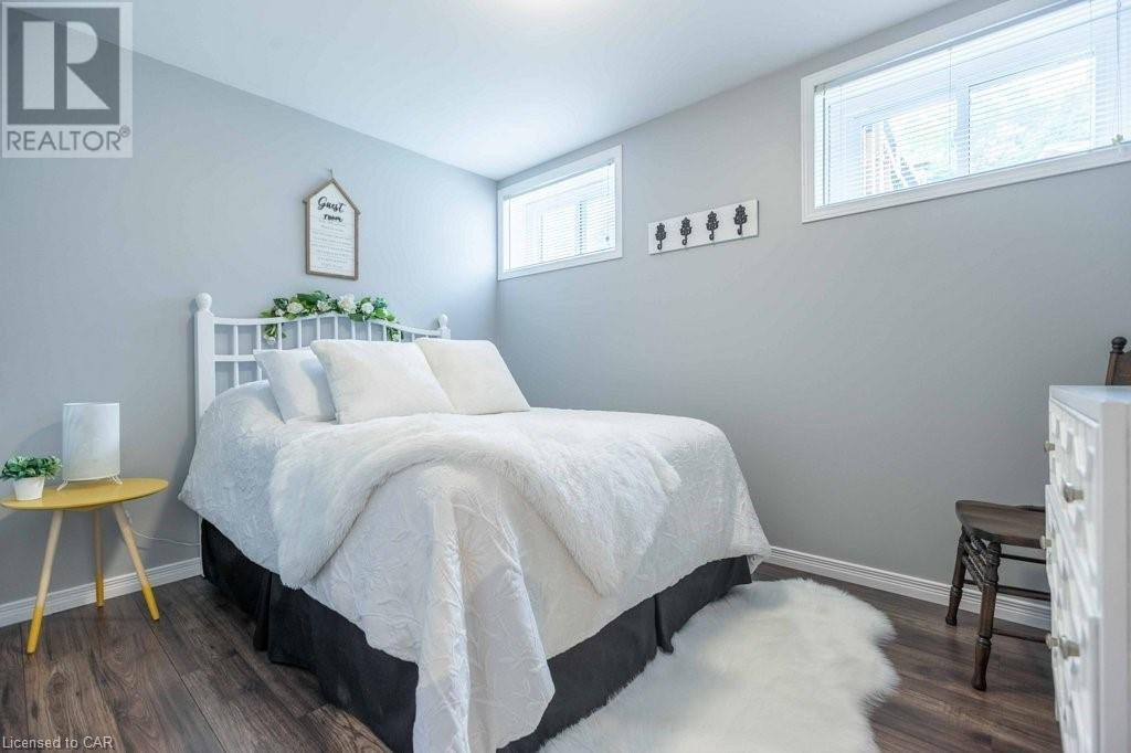 Listing 40273135 - Large Photo # 33