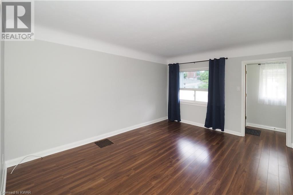 Listing 40276286 - Large Photo # 4