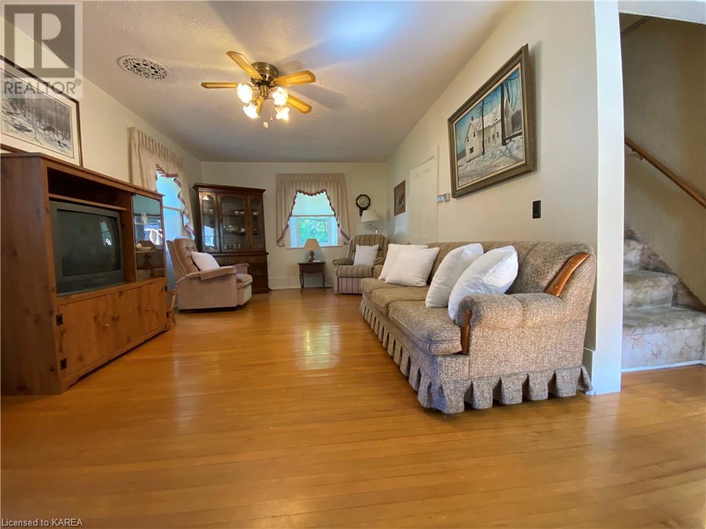 Listing 40281157 - Large Photo # 31