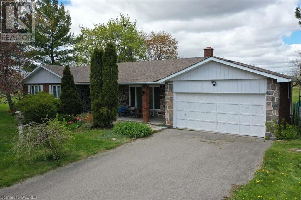 Listing 40284247 - Large Photo # 3