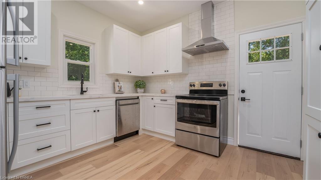 Listing 40289096 - Large Photo # 7