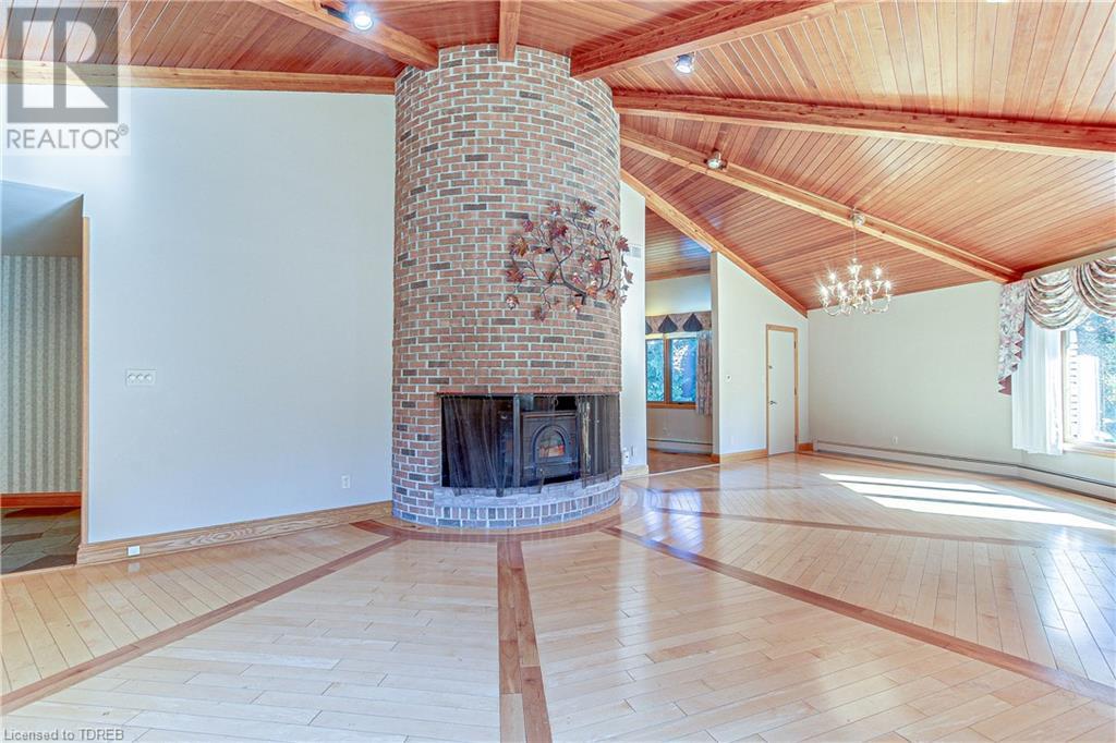 Listing 40294425 - Large Photo # 6