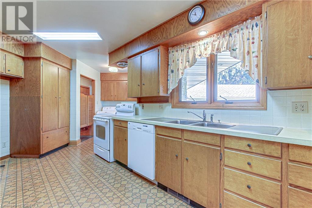 Listing 40294425 - Large Photo # 15