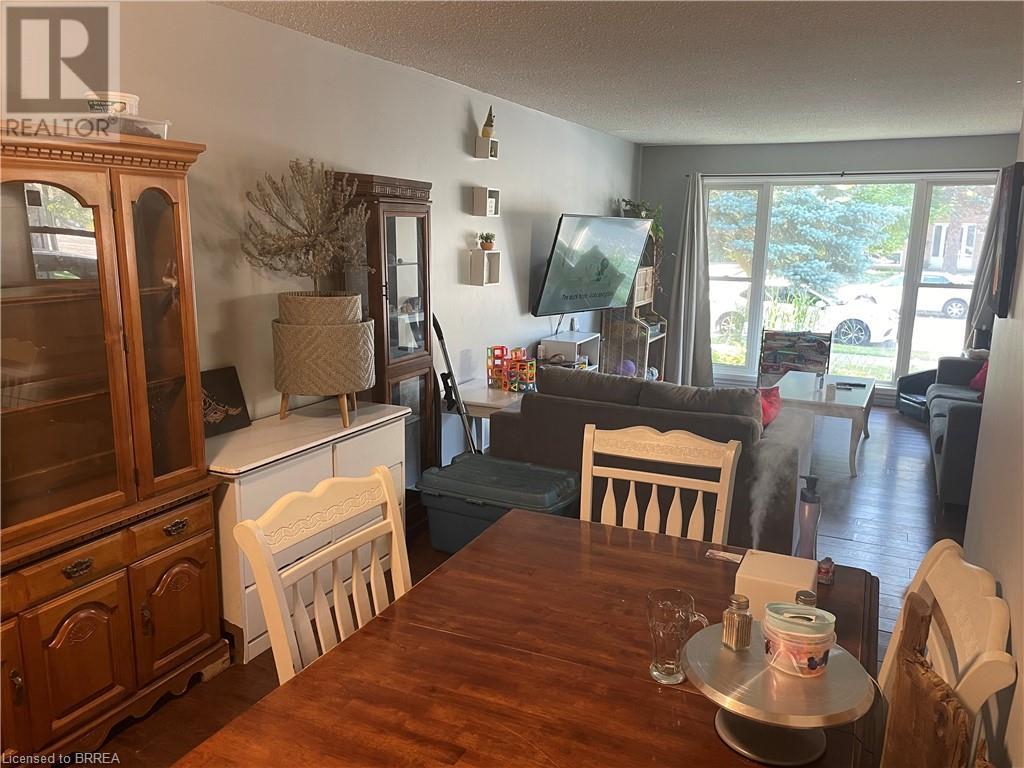 Listing 40295185 - Large Photo # 4