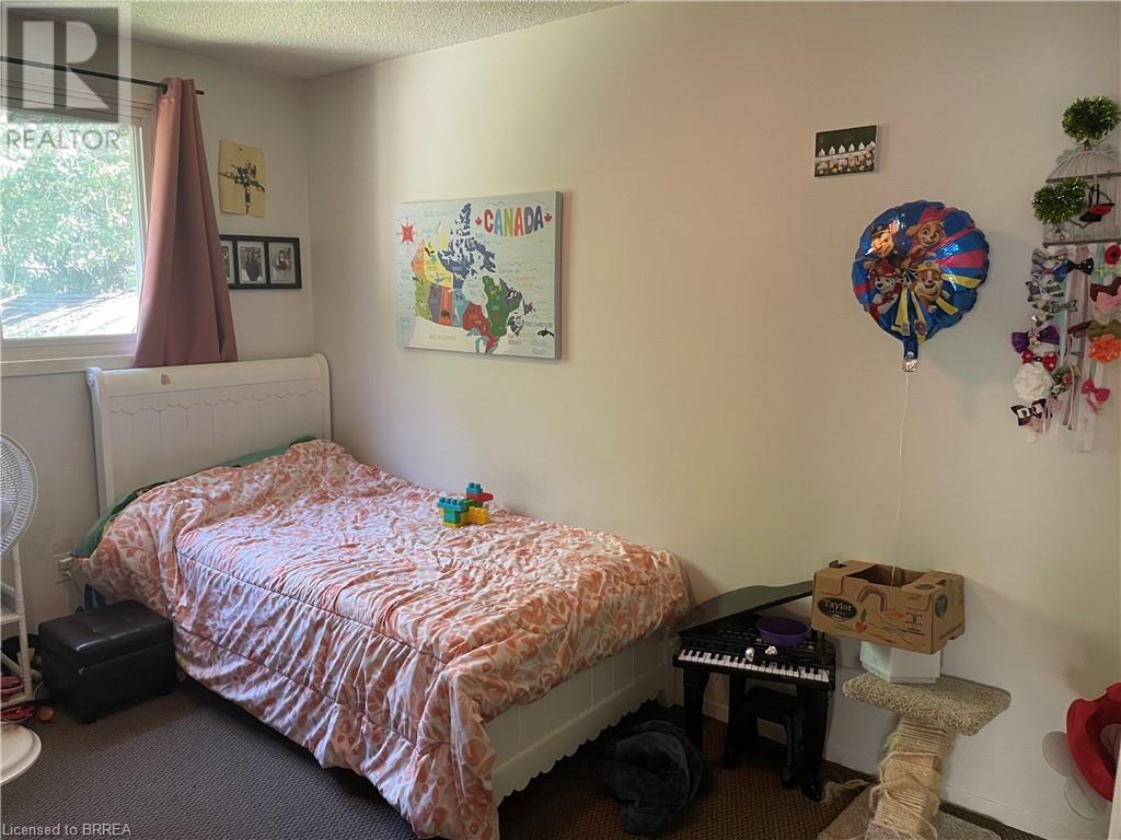 Listing 40295185 - Large Photo # 7