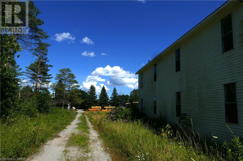 Listing 40296533 - Large Photo # 13