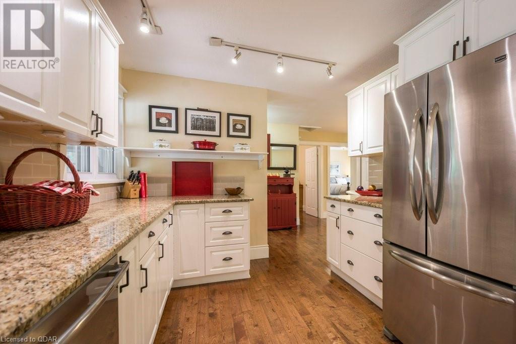 Listing 40297684 - Large Photo # 10