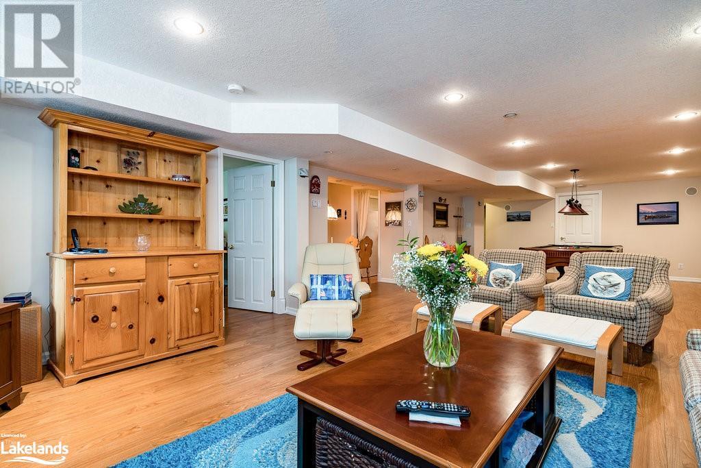 Listing 40301207 - Large Photo # 37