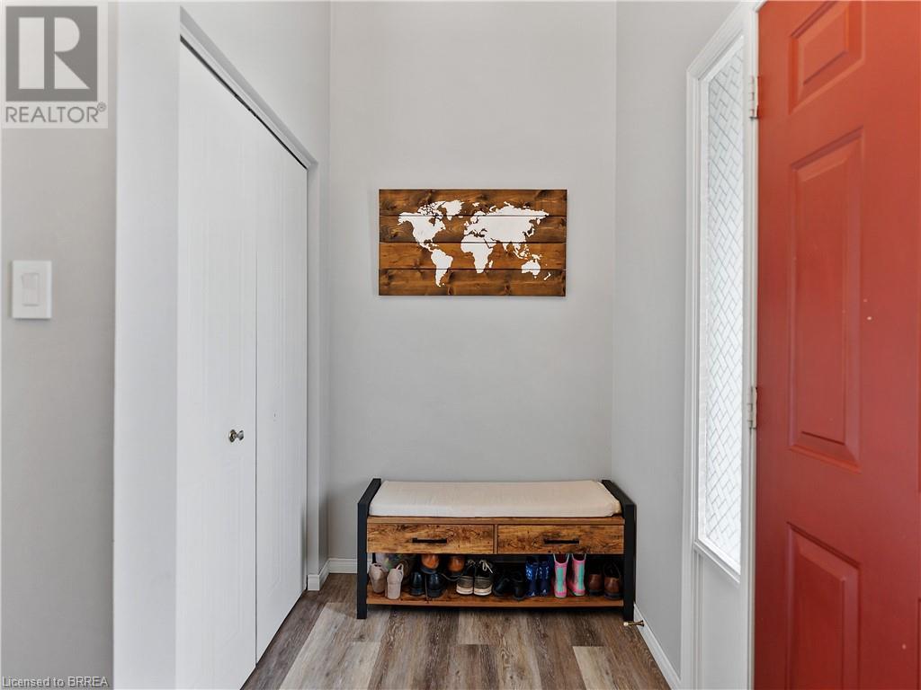 Listing 40302751 - Large Photo # 2