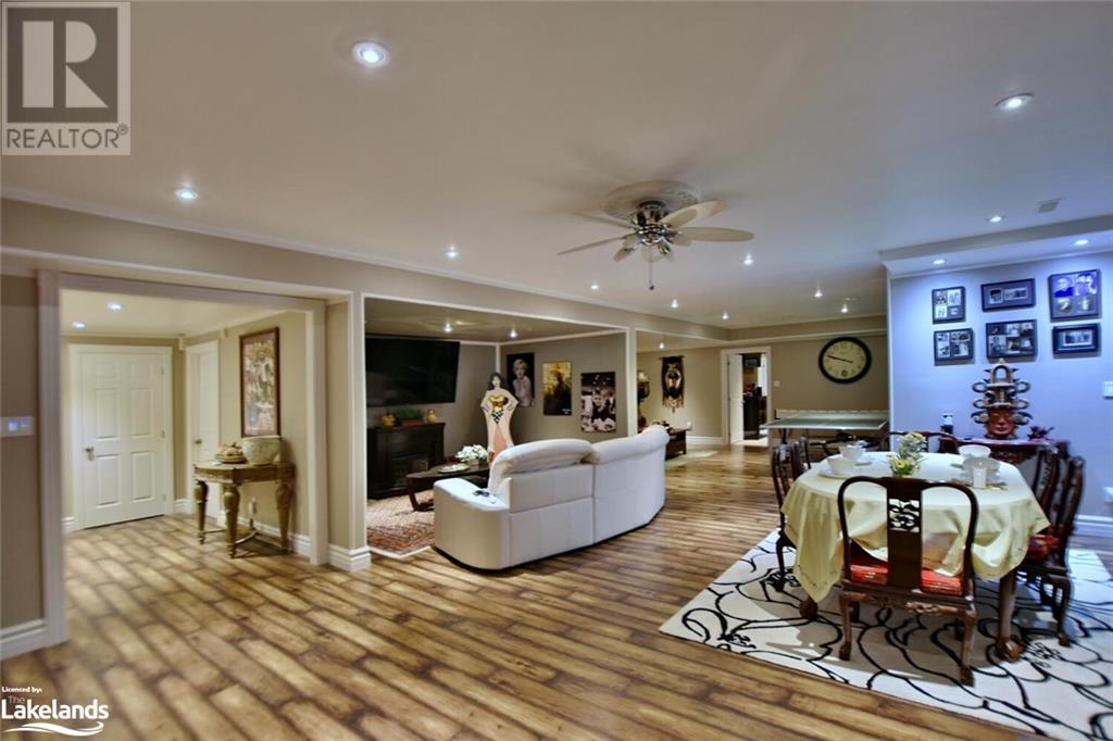 Listing 40304815 - Large Photo # 40